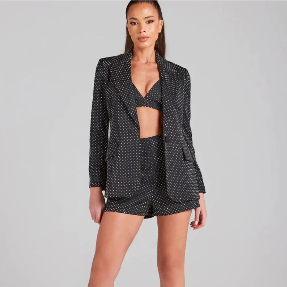 NADINE MERABI, KIRA BLACK SHORTS - Picture 1 of 1